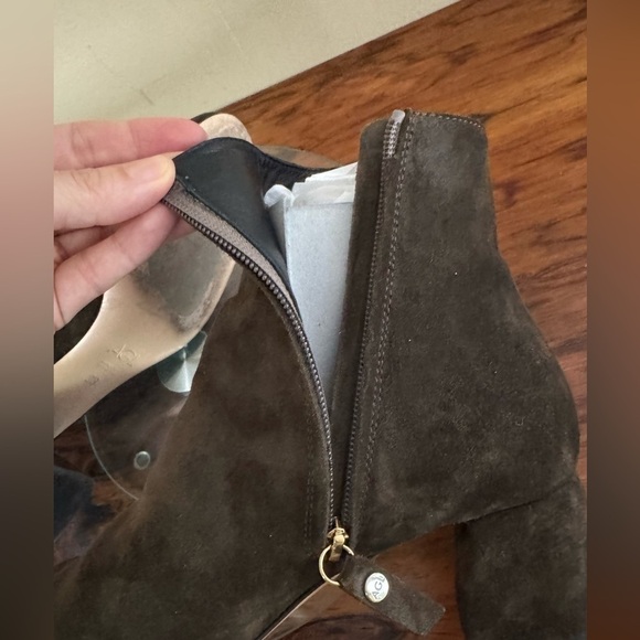 AGL Suede Block Heel Ankle Boot - Picture 15 of 16